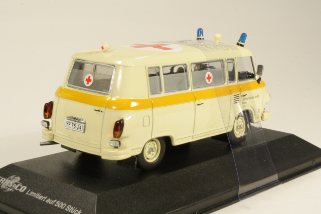 Barkas B1000 Krankentransport SMH DRK Dresden 1963, cream
