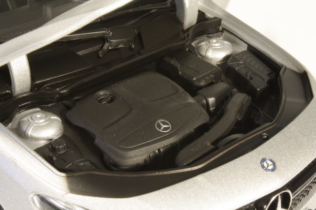 Mercedes CLA 2013, silver