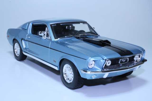 Ford Mustang GT Cobra Jet 1968, sininen - Sulje napsauttamalla kuva