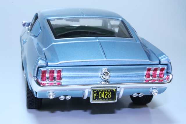 Ford Mustang GT Cobra Jet 1968, sininen - Sulje napsauttamalla kuva