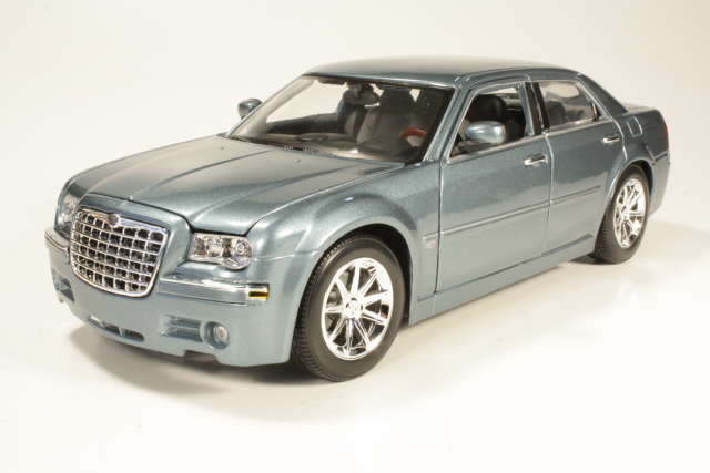 Chrysler 300 C Hemi, sininen - Sulje napsauttamalla kuva