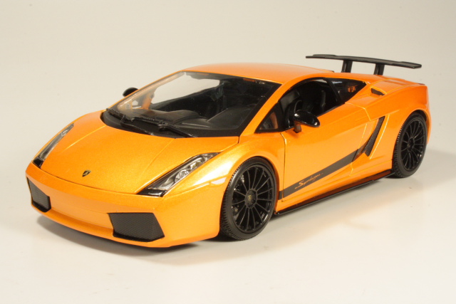 Lamborghini Gallardo Superleggera 2007, oranssi - Sulje napsauttamalla kuva