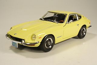 Datsun 240Z 1971, keltainen
