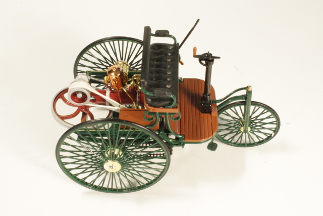 Benz Patent-Motorwagen 1886, vihreä - Sulje napsauttamalla kuva