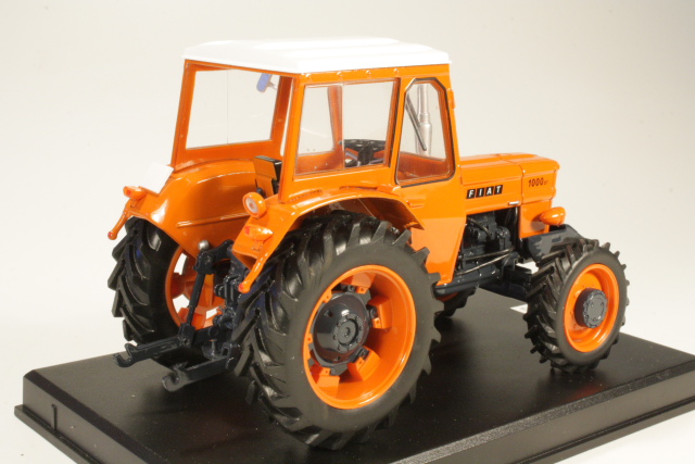 Fiat 1000 DT 1972 with Desmarais's cab, orange