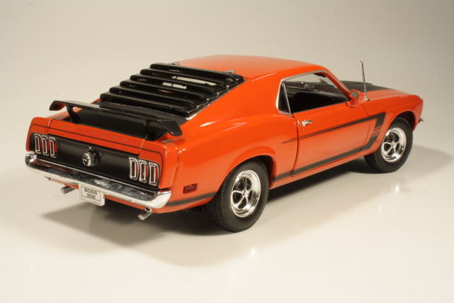 Ford Mustang Boss Coupe 1969, punainen