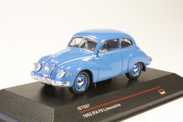 IFA F9 Limousine 1952, sininen