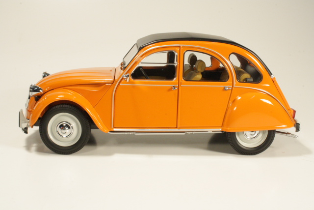 Citroen 2CV 1976, oranssi