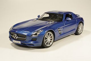 Mercedes SLS AMG 2010, sininen