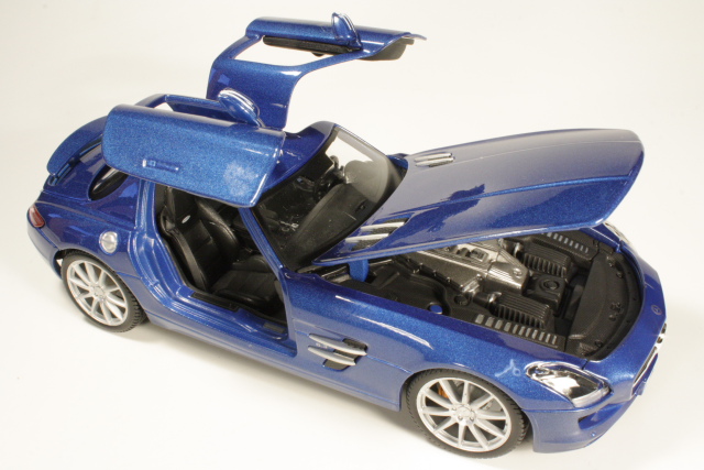 Mercedes SLS AMG 2010, sininen - Sulje napsauttamalla kuva