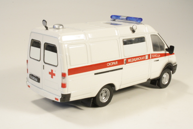 GAZ 32214 Gazelle 2005 Ambulance - Sulje napsauttamalla kuva