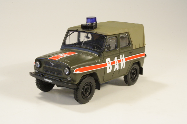 UAZ 469 Vai Military Traffic, green/red