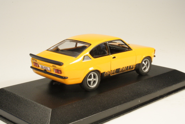Opel Kadett C Coupe, oranssi - Sulje napsauttamalla kuva