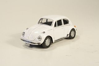 VW Beetle, white