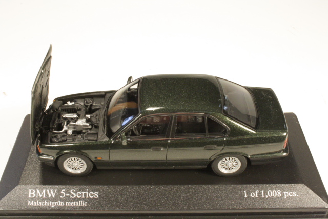 BMW 5-series (e34) 1988, tummanvihreä
