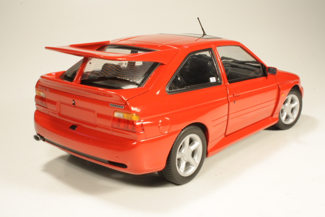 Ford Escort RS Cosworth 1992, punainen - Sulje napsauttamalla kuva