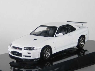 Nissan Skyline R34 GTR V-Spec II, valkoinen