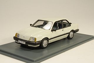 Opel Ascona C GT 2d 1981, valkoinen