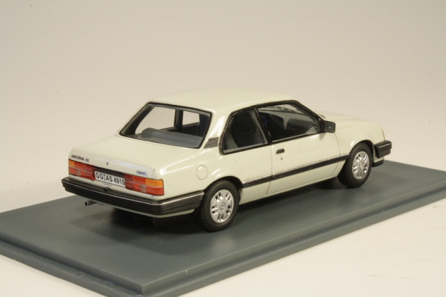 Opel Ascona C GT 2d 1981, white