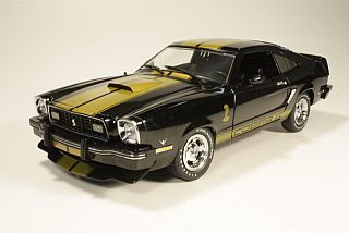 Ford Mustang Cobra II 1977, black