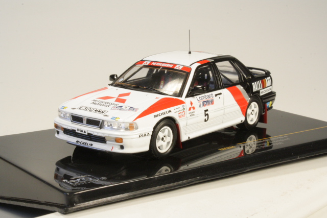 Mitsubishi Galant VR4 Evo, RAC 1988, A.Vatanen, no.5 - Sulje napsauttamalla kuva