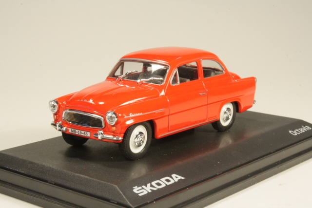 Skoda Octavia 1963, punainen - Sulje napsauttamalla kuva