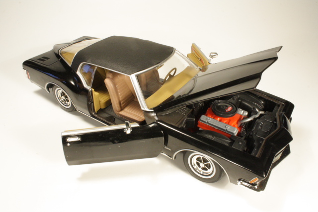 Buick Riviera GS 1971, black