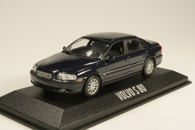 Volvo S80 2000, dark blue