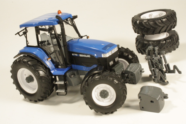 New Holland 8770A, blue "Double Wheels"