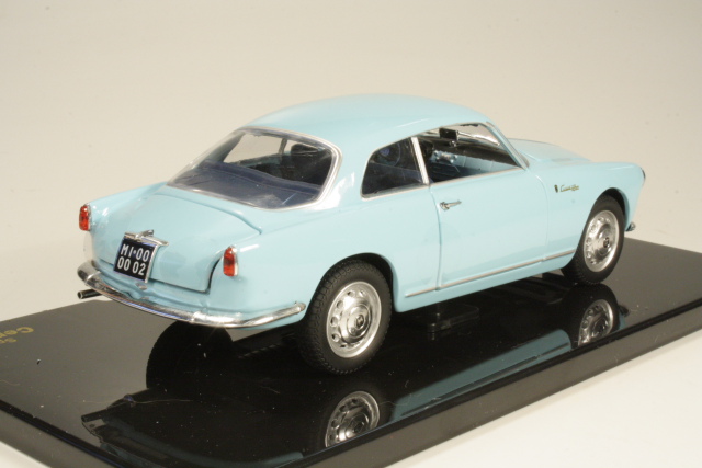Alfa Romeo Giulietta Sprint 1954, light blue