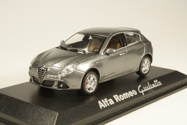 Alfa Romeo Giulietta 2010, grey