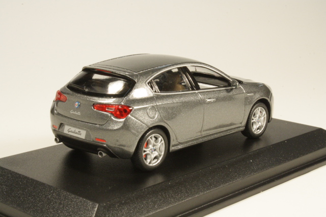 Alfa Romeo Giulietta 2010, grey