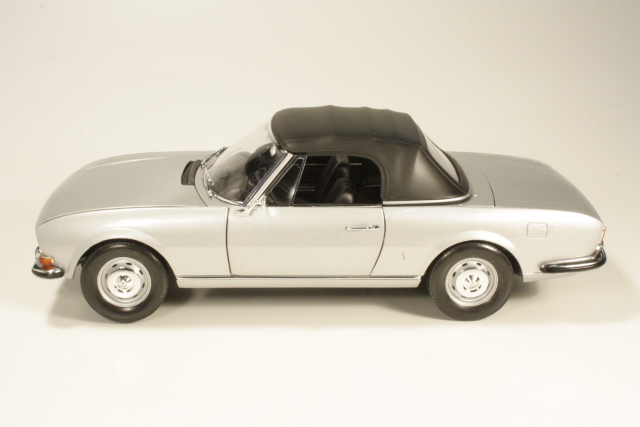 Peugeot 504 Cabriolet 1971, harmaa