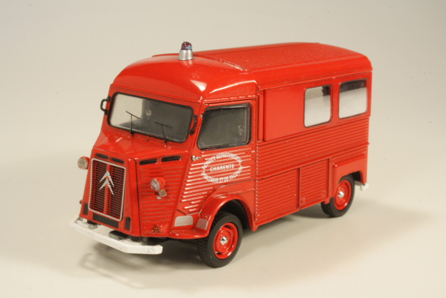Citroen HY 1969 Ambulance, red