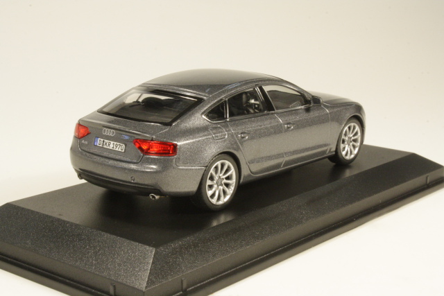 Audi A5 Sportback 2012, harmaa