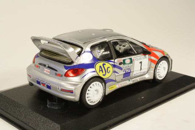 Peugeot 206 WRC, Waltikka Ralli 2000, S.Lindholm, no.1 - Sulje napsauttamalla kuva