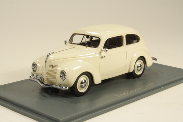 Ford Taunus G93A 1938, beige