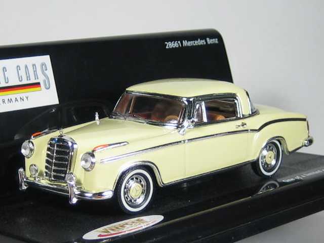 Mercedes 220SE (w128) Coupe 1959, kermanvalkoinen
