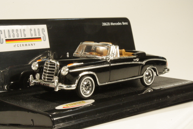 Mercedes 220SE (w128) Cabriolet, black