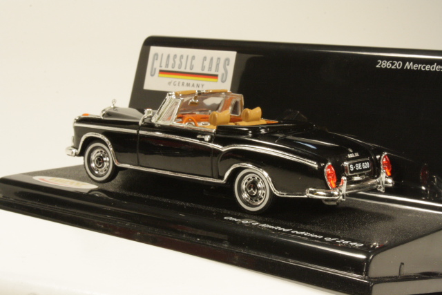 Mercedes 220SE (w128) Cabriolet, black