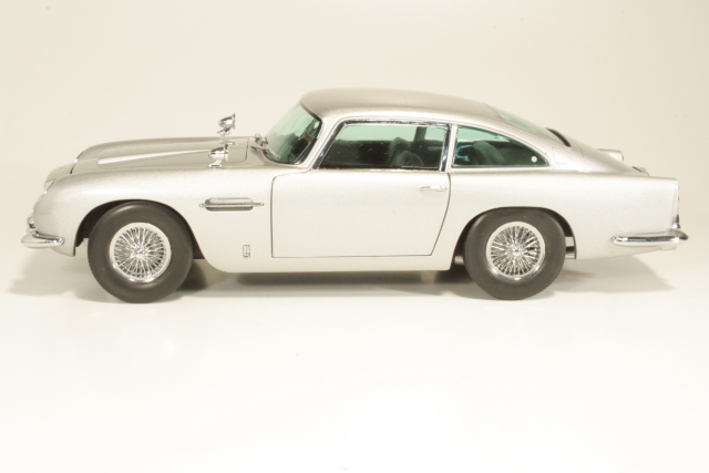 Aston Martin DB5 1963, hopea