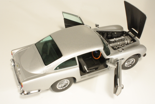 Aston Martin DB5 1963, hopea