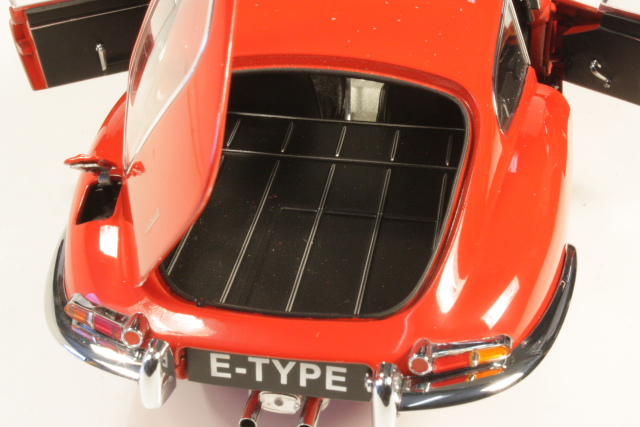 Jaguar E-Type 3.8 1961, red