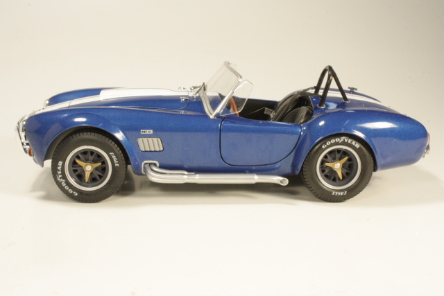 AC Cobra 427 1965, sininen - Sulje napsauttamalla kuva