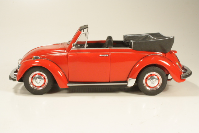 VW 1302LS Cabriolet 1971, red