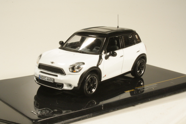 Mini Countryman Cooper S 2011, valkoinen/musta - Sulje napsauttamalla kuva