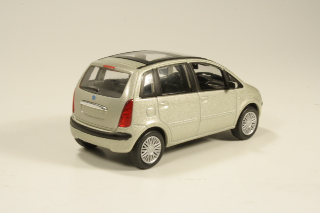 Lancia Musa 2004, beige