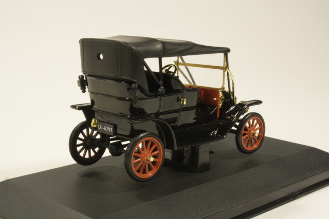 Ford Model T Touring 1909, black