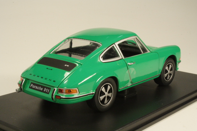 Porsche 911S 2.4 1972, vihreä - Sulje napsauttamalla kuva
