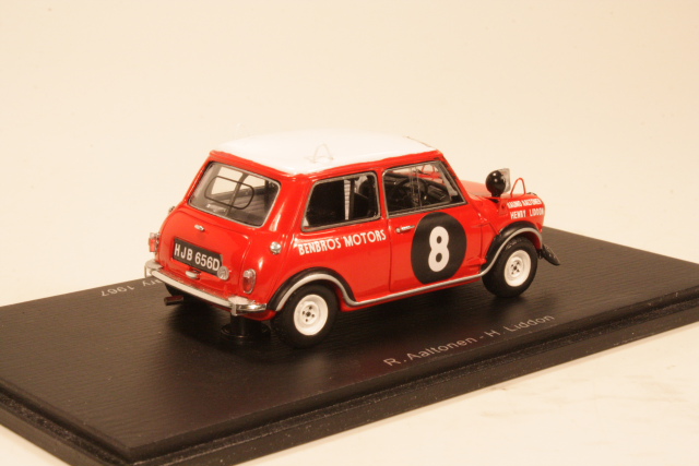 Mini Cooper, Safari 1967, R.Aaltonen, no.8